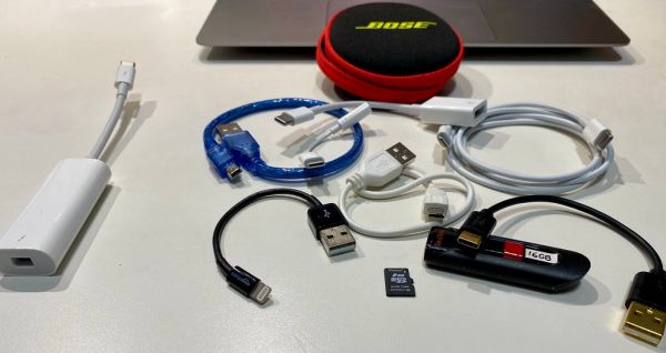 USB-C 충전이 느릴 때: 새 충전기보다 먼저 하는 분리 진단 — 기사 HERO 이미지
